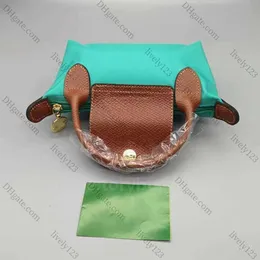 2024 Bolsos plånbok Mifan Mini Bag Femme Dumpling Store Wholesale 2024 Enkelthandtag Försäljningspåsar Cognac Leather Handväska för kvinnor Designer Handväskor 10A1.