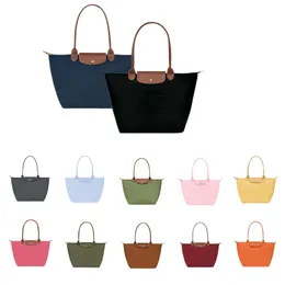 Designerska torba luksusowa torba nylonowa torba na solidną pracę podróżującą na ramię designerskie torby