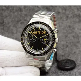 Мужские часы с Quartz Movemer Designer смотрит на мужские часы высококачественные Relojes Исследуйте Menwatch Montre de Reloj Mounswatches хронограф Дата