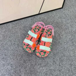 Sandálias New Girl Jelly Shoes Mini Princesa Melissa Play Play Shoes Candy Girl PVC Sapatos macios Melissa Sandals Birthday Gift Tamanho 15-22cm D240515