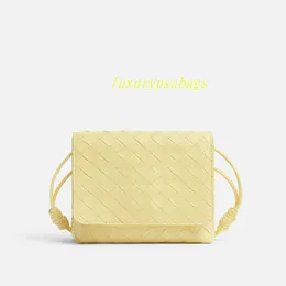 Fashion Women Luxury Designer Crossbody Bag Leather Handbag Bottegvenets Mini Intrecciato Braided Leather Shoulder Bag Tote Purse 15CM*19CM*6CM RUWB