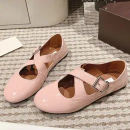 hot sale women round closed toe ballet flats runway classic brand sale flat with cross tied buckle strap outside walking soft comfort ladies lovely style flat shoes