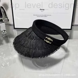 Дизайнер Visors 2023 Персонализированные кисточки, пустой топ, большая соломенная шляпа EAF, защита от солнца, богемный стиль для волос.