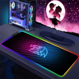 Mouse Pads Handgelenk ruhen Mousepad xxl Spiel Redragon Computerzubehör LED MOUSE PADS RGB DESCH DESCH DECKMAT GAMER GAMER MAT Anime Office Mausmatten J240510