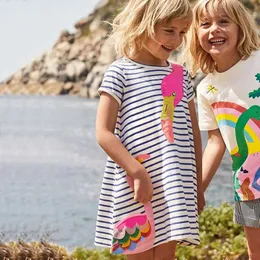 Abiti da ragazza Little Maven 2024 BAMBINA Abito casual Abito casual Flamingo Frigingo Froga carino e confortevole abbigliamento per bambini D240515