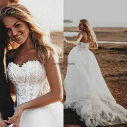 2019 Country Bohemian Wedding Dresses Sexy Sweetheart Lace Appliques Boho Bridal Gowns Sexy Backless Sweep Train A Line Wedding Dress