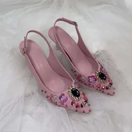 Mulheres senhoras 2022 Ovelha de carne de carneiro real 6cm Med Heels Sapatos de vestido Sandálias de verão primavera e pilhagem completa de pilhagem pontiaguda gladiador de casamento diamante