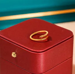 Luxus klassisches Nagelring Designer Ring Mode Unisex Manschettenring Paar Bangel Gold Ring Schmuck Liebhaber für Liebe Hochzeit Diamantring Valentinstag Geschenk