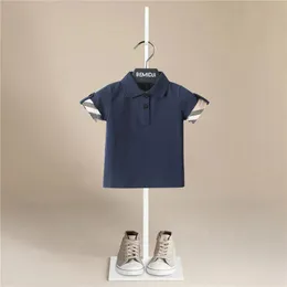 Summer Baby Kids Boys Fashion Bacible w paski z krótkim rękawem z bawełniany kołnierzki Tops Drop 240515