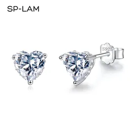 1CT Mosilicone Ohrringe herzförmiger Diamantstein 925 Silber Elegant und Luxus Frauen kleiner CZ Pflasterstolzen Schmuck Geschenk 240507