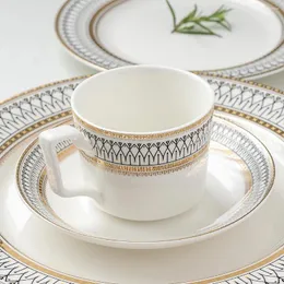 컵 접시 접시 유럽 스타일 도자기 커피 컵 패턴 수제 작은 차 터키 고벨 레트 et verres
