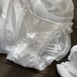 Frauen Höschen 2024 Real Po m l xl schöne Lolita Kawaii Prinzessin Spitze Bridal Knicker Unterwäsche Kurzer Tanga Yr