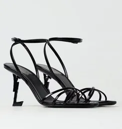 Yaz daha ucuz kadın opyum sandalet ayakkabısı patent deri siyah toka-fasting ayak bileği kayış yüksek topuklu tasarımcı sandal partisi düğün bayan yürüyüş ayakkabı eu35-42