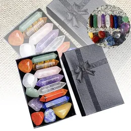 Dekorativa figurer 14pc/set Reiki Healing Crystals Kit med presentförpackning Natural Crystal Quartz Xmas Hand snidad