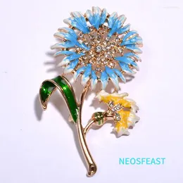 Broşlar zarif çok renkli emaye ayçiçeği kadınlar için rhinestone corsage pin bayanlar parti hediyeleri aksesuarları klasik mücevher