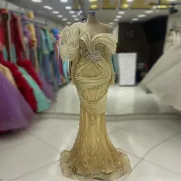 Partykleider Saudi -Arabisch Abendkleid Tüll Gold Abito da Sera Kryatale Meerjungfrau Ärmel Falten Rüschen formelle Kleider Perlen