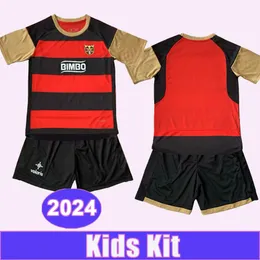 2024 PELUCHE CALIGARI KIT KIT KALIKA SOCKER DANI LOPEZ LOPEZ DUSTINN DIEGO FURBY L.JACKSON DOMOWE Koszulki piłkarskie Dziecko Mundurs z krótkim rękawem