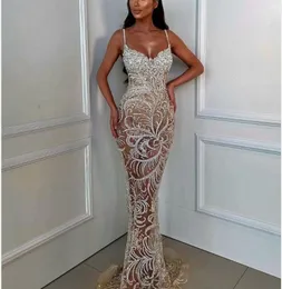 Aftonklänning Kylie Jenner Vestido de Fiesta Aber