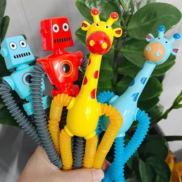 Luminöser und vielseitiger Saugnapfbecher, Giraffe -Teleskop -Röhrchen -Cartoon -Dehnungsrohrrohrrohr, Alien Puzzle Roman Dekompression Spielzeug