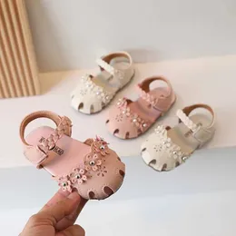 Сандалии летняя детская обувь модная бусинка кожа сладкие детские сандалии для девочек малыш детские дышащие халу из цветочных туфель y240515