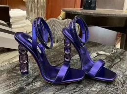 2024 Elegant Aquazzuras Trode Those Baby Sandal Platform Platfers Stiletto Haled Черно-белая красная кожаные женские высокие каблуки Eu35-43