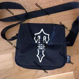 2024 IRongate T Crossbody Bag UK London Fashion Handtasche wasserdichte Taschen Trapstar -Tasche Luxus Designer Sport Messenger College Trap Star Bag Tote Bag Umhängetasche 164