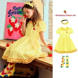 女の子のドレス韓国の子供衣類服ガールイエロードレス2024新しい夏の子供の女の子の女の子のお姫様パーティー美しいスキル子供服服wx