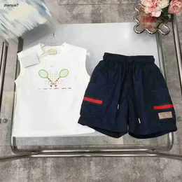 Top Tracksuits Designer Baby Kids Clothing Boys Sets Größe 100-150 cm 2pcs Tennis Leckquetch gedrucktes ärmelloses T-Shirt und Shorts Juli17