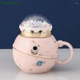 Massen 3d Landschaft Planet Keramik Tasse Geschenke Becher Raum geprägter süßer Kaffee mit Deckel und Löffel zum Geburtstag von Tee Milch