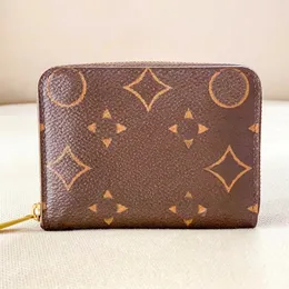 Высококачественный квадратный Zippy Wallet Luxury Designer Bag Women Fashion Mini Mini Covers держатели карт с коробкой Mens Holder Black Key Swels Gold Coin Small Card Корпус