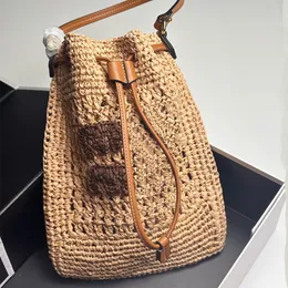 Raffias Hollow Out Straw Beach Bag Bag Bag MM Luxurys Handbag Weave Shop Tote Travel Weekend Counter Counter Facs Womens Summer Summer Crossbody Bag Bag Bage