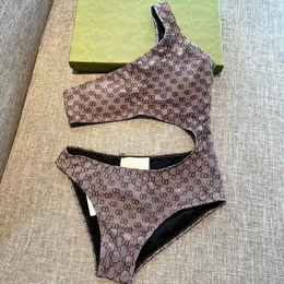 مصممة بيكيني للسيدات ملابس السباحة النسائية المصممة للسباحة الفاخرة