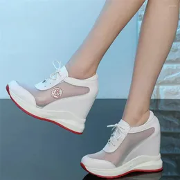 Stövlar casual skor kvinnor snörning äkta läderkilar hög klack ankel kvinnlig rund tå mode sneakers andningsbara pumpar