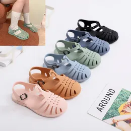 Sapatos de praia para crianças da sandalia para o mar de verão Gladiator Sandals Baby Baby NOnslip Princesa Jelly Boy Roman Flipflops 240511