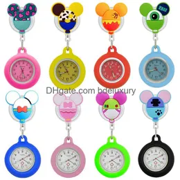 Altre deliziose bambole cartoni animati Nurse Doctor Orologi da tasca a punta a scomparsa per le donne ospedaliere Badge Reel Drop Delivery Delivery Otnge Otnge