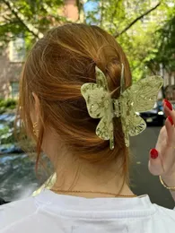 Elegant Crystal Butterfly Big Hair Claw for Women Girl Trendy Party Jewelry Gift Hair Clip Headwear Fashion Hair Accessories 240517