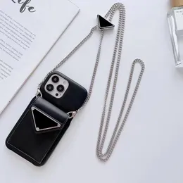 Designer Telefonhülle für Apple iPhone 15 Pro max 14 Luxus feste PU -Lederketten Crossbody Schultergurt Halskette Lanyard Karten Taschenhalter Rückenabdeckung Coque Schwarz schwarz