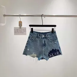 Zweiteilige Hosen für Frauen CE24SS NEU CLASSIC DESIGE DENIM SHORTS mit würziger Mädchen Craftsmanship, Waage Wasserbrief Stickerdekoration Jeans