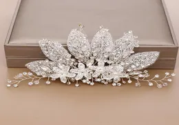 Clipes de cabelo Barrettes Cristal de cabeça branca para meninas de noiva Bling Rhinsstones Pearls Fairy Flowers Wedding Party Party Ornaments 7629255