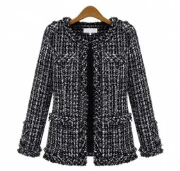 Herbst Winter Black White Plaid Loose Short Coat Women Vintage O Hals Langarm Quaste Tassel Tweed Plus Size Ladies Jacke 2111093267168