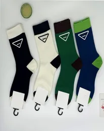 Women Girl Triangle Letter Socks Casual Cotton Bottherable Sock with Tag Fashion Hosiery for Gift Party4051747