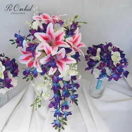 Bröllopsblommor Peorchid Lily of Valley Bridal Cascade Bouquet Da Sposa Lilies Pink Flower Artificial White Blue Orchids Silk