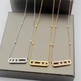 Colares de grife colar de ouro banhado Chain Moissanite Chaker Cristal Letras metálicas Colar de designer de ouro rosa para mulheres presentes de aniversário de joalheria ZH010 C4