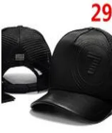 2018 Fashion New Style Baseball Caps изогнутые козырьки Cacquette Gorras Ball Cap Регулируемые спортивные шляпы для мужчин женщин роскошные шляпы 2382189