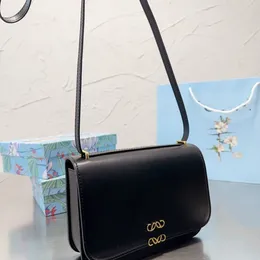 High-End Designer Bag Women's Shoulder Handbag Wallet Fashion Ny med samma tofu pendling av små fyrkantiga retro singel axel crossbody saddles väska