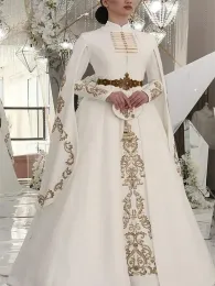 Kleider traditionelle Kaukasus Brautkleider mit goldenem Stickel lange Ärmel Arabisch Kaftan Truthahn Muslim Hochhals Braut Kleid Elega
