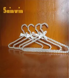 Sainwin 10pcslot 30cm20cm Детские жемчужные детские вешалки для детей пластиковая ткань вешалка для детской одежды 20114725575