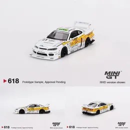 Minigt 618 i lager 1 64 lbwk silhuett Silvia S15 Goodwood Diecast Diorama Car Model Collection Miniature Carros Toys 240516