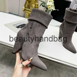 YS YSLHEELS Y -formade eleganta ASND 2023 Luxury Design Boots Perfect Cool Girl In Autumn Winter Alphabet Anti -Priminkle Fashion Leisure Boots Rrd