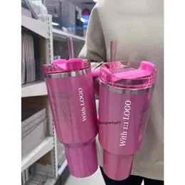 ABD Stok Su Şişeleri Starbucks Starbucks Kış Pembesi 1 Hedef Kırmızı Tumblers Cosmo Flamingo Kupalar H20 R Staniness Skinnity Stanleiness Stanleiness Staneliness Lfcg